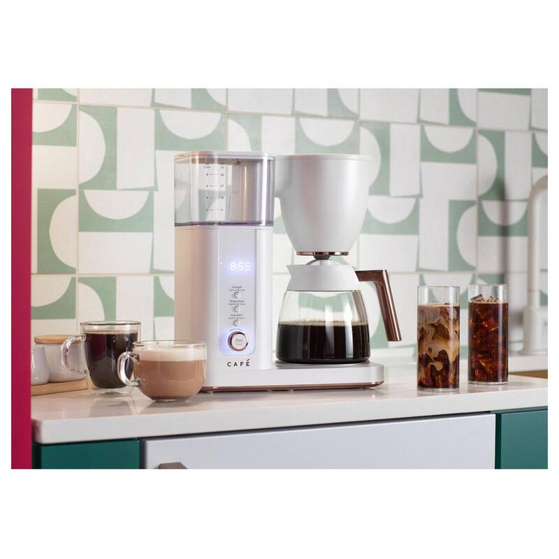 Matte White 10 Cup Drip Coffee Maker with Glass Carafe W897