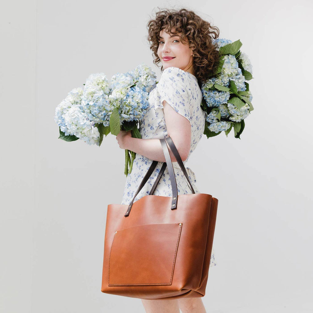 Classic Tote M223