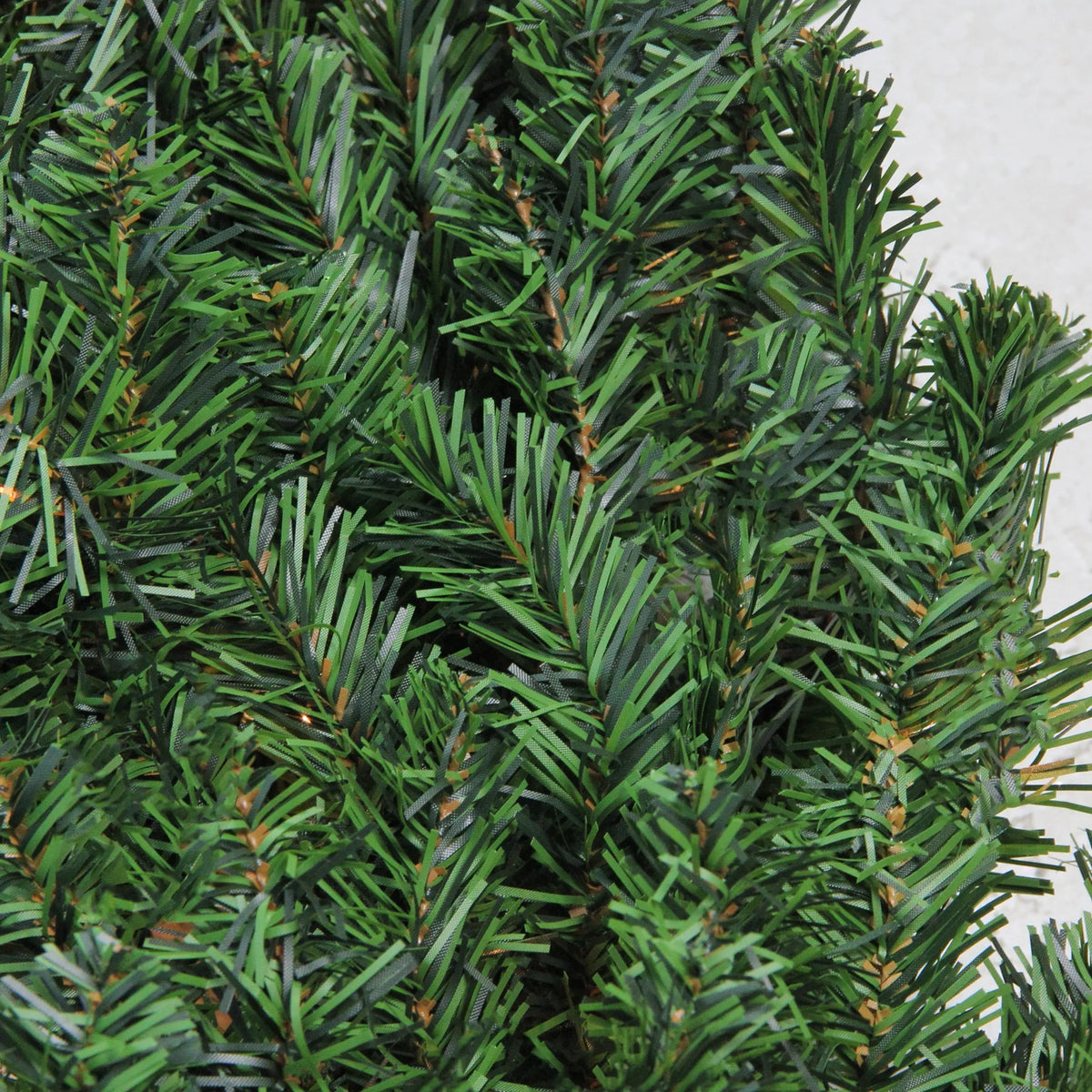 60 in. Unlit Artificial Canadian Pine Christmas Wreath E7682