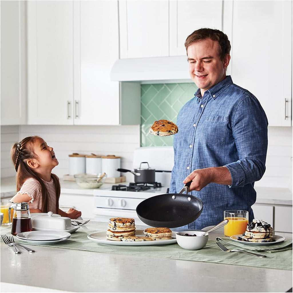 Calphalon Classic Hard-Anodized Nonstick Cookware U492