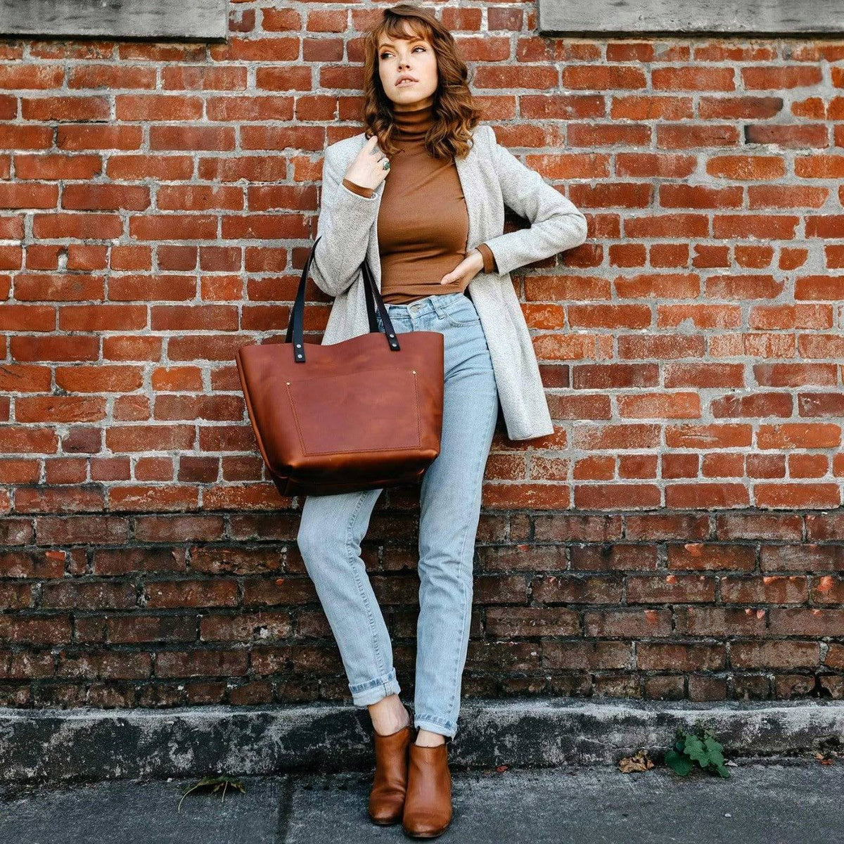 Classic Tote M223