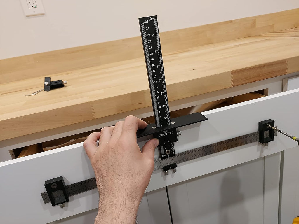 Adjustable Cabinet Hardware Jig Drill Guide Q69950