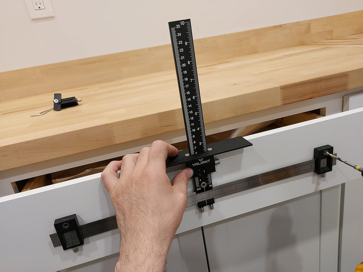 Adjustable Cabinet Hardware Jig Drill Guide Q69950