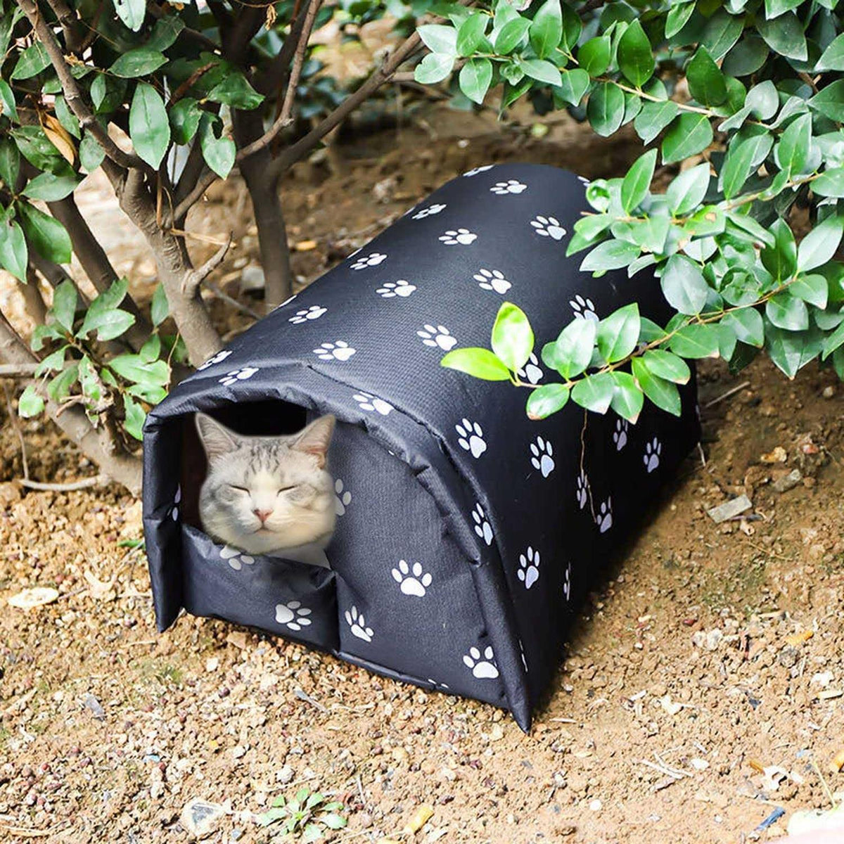 Outdoor Foldable Cotton Filled Cat House H397989