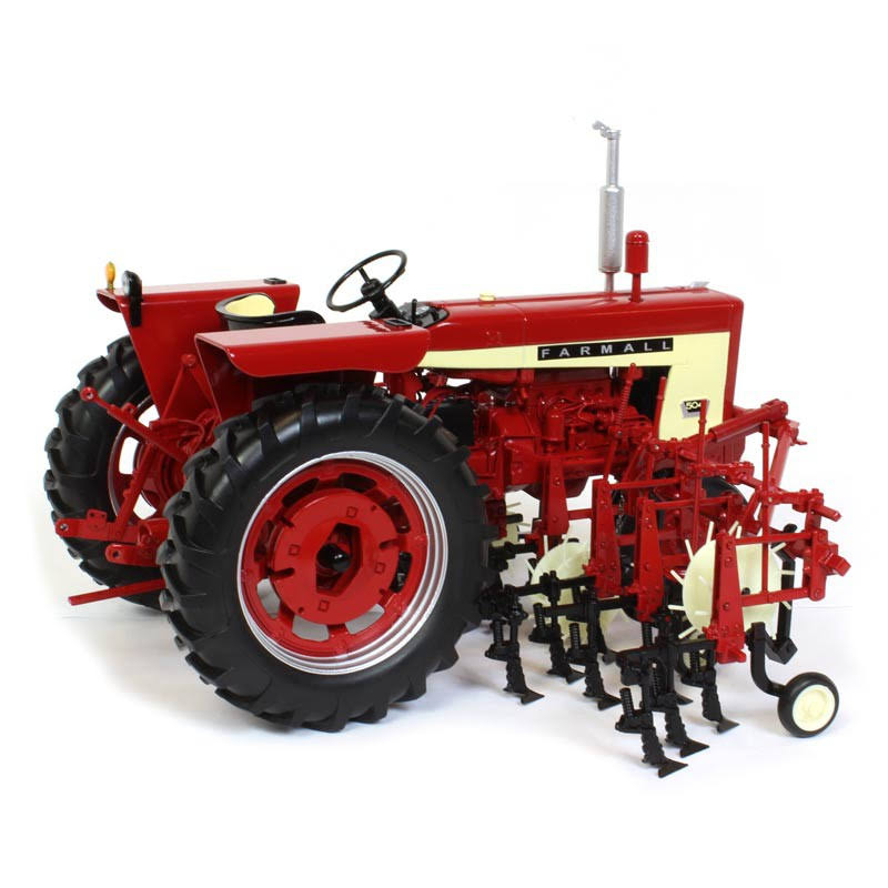 1/16 Scale International Harvester Farmall 504 Narrow Front Tractor with Four Row Cultivator B147