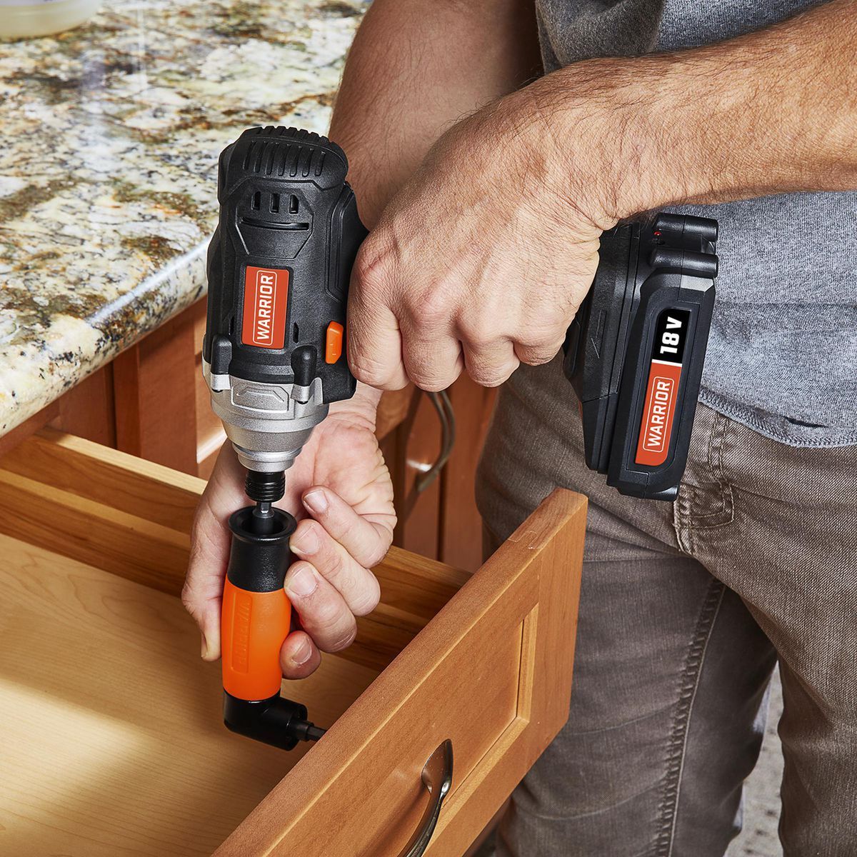 Right Angle Magnetic Bit Holder Drill and Driver Attachment O3090