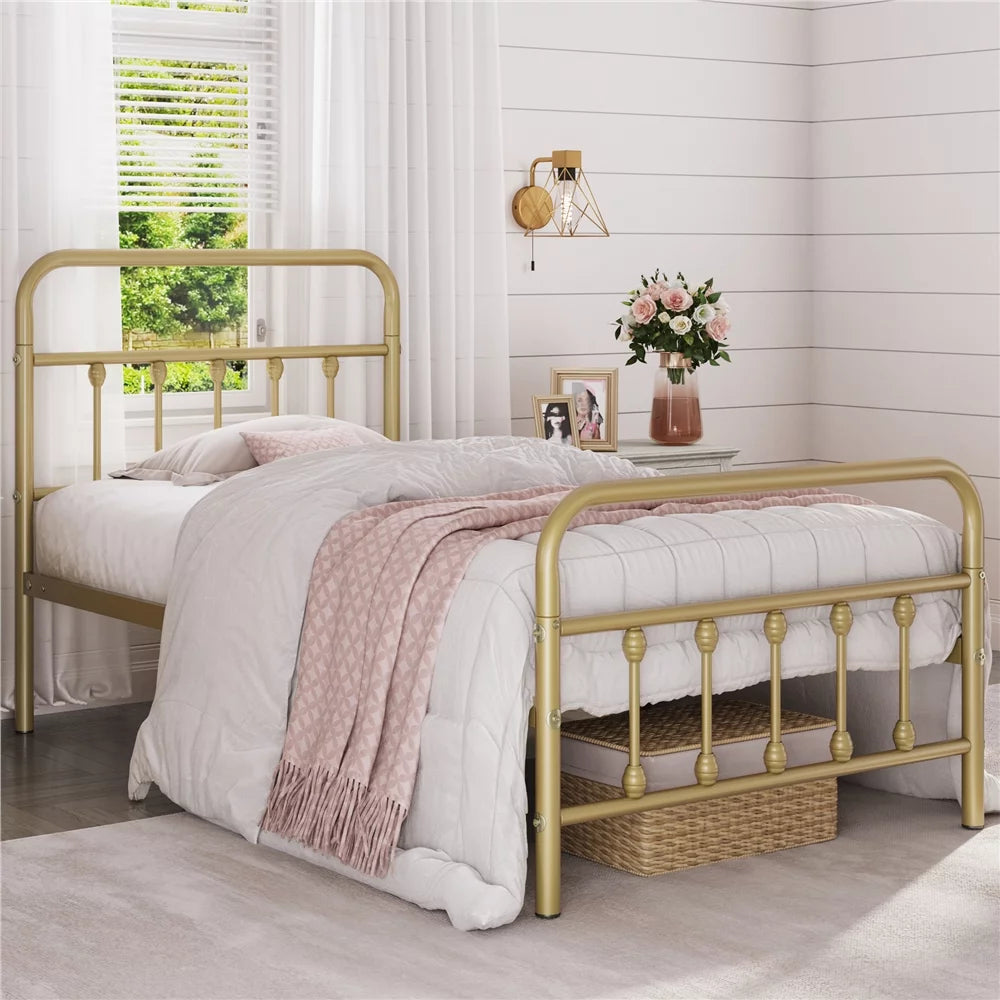 Queen Metal Bed Frame with Spindle Headboard & Footboard, White A7072