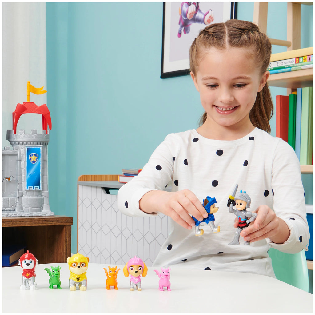 8 pc. Figure Gift Pack L621
