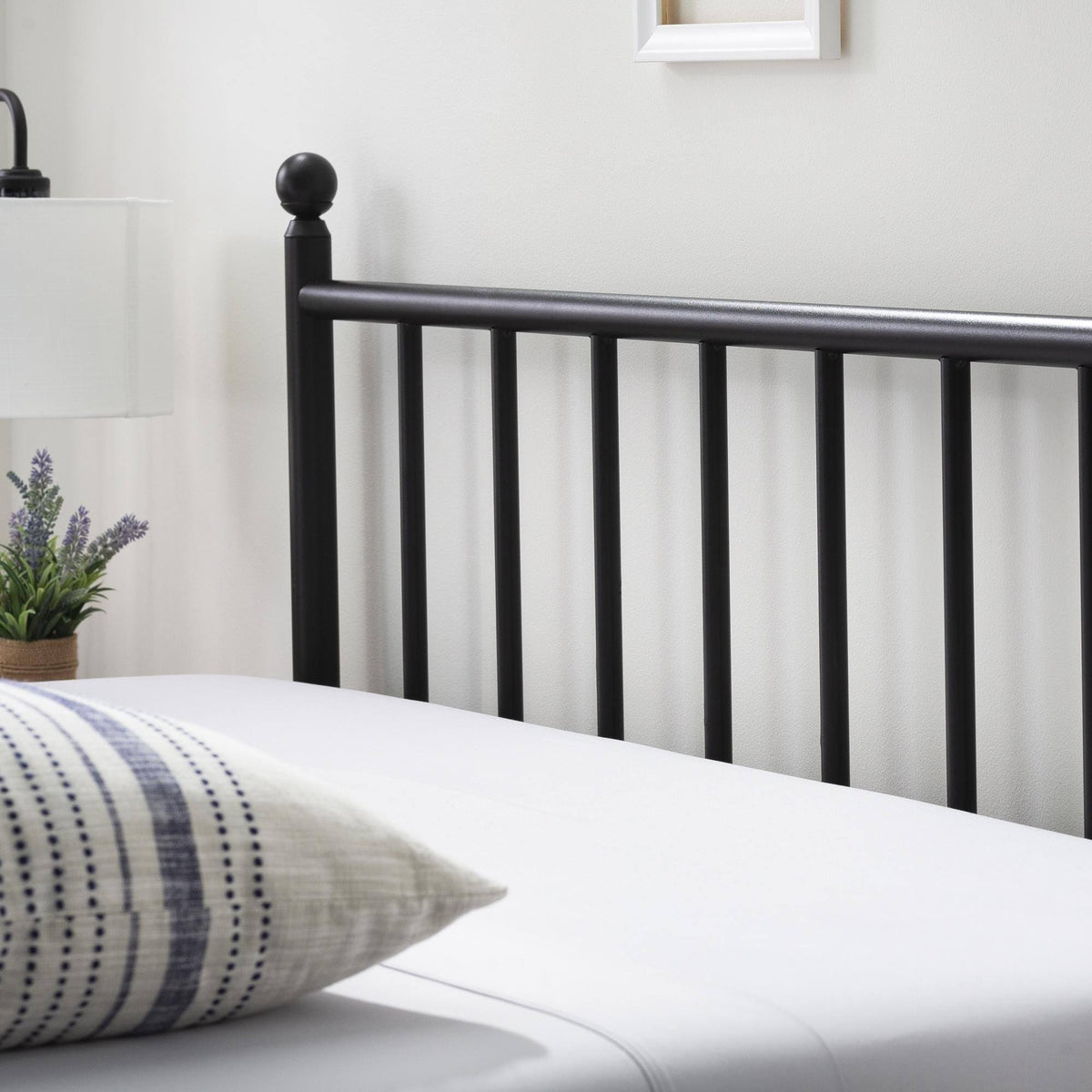 Full Metal Headboard K399122