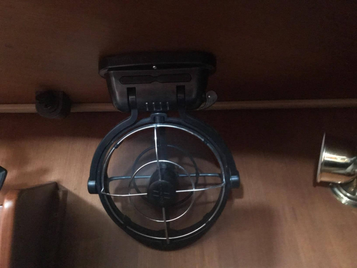 3-Speed 7x22 Gimbal Fan Black 12-24V P60366